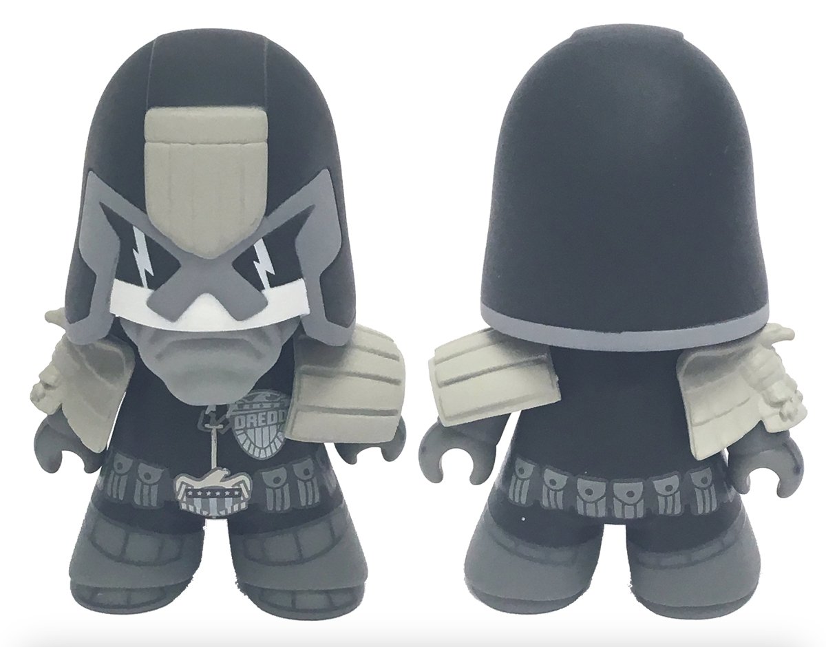2000AD Titans Judge Dredd Previews Exclusive 4.5in Vinyl Figure Black & White Version - Walt's Comic Shop