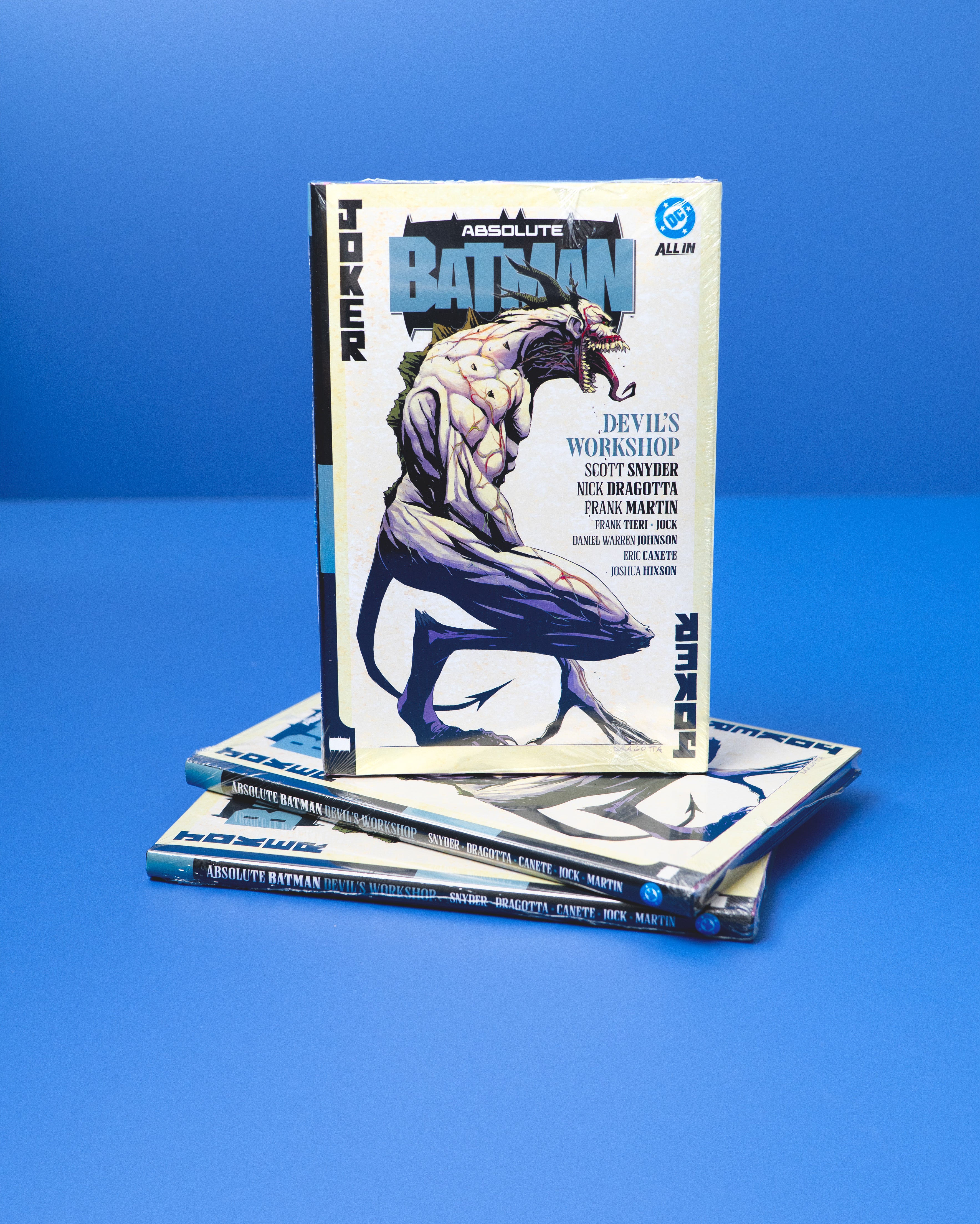 Absolute_Batman_Vol._3_HC_Devil_s_Workshop_9781799508908