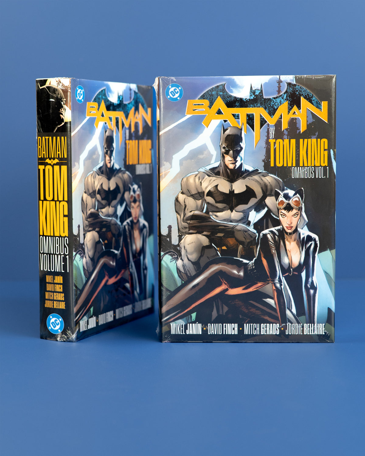 Batman_By_Tom_King_Omnibus_Vol_1_HC_9781799502395