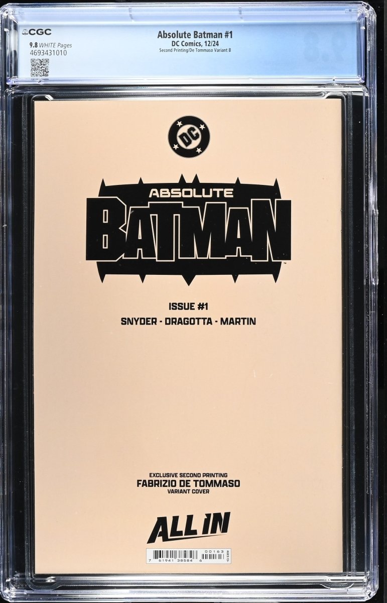 Absolute Batman 1 Diamond UK Fabrizio De Tommaso Full Bleed Virgin Var CGC 9.8 - Walt's Comic Shop