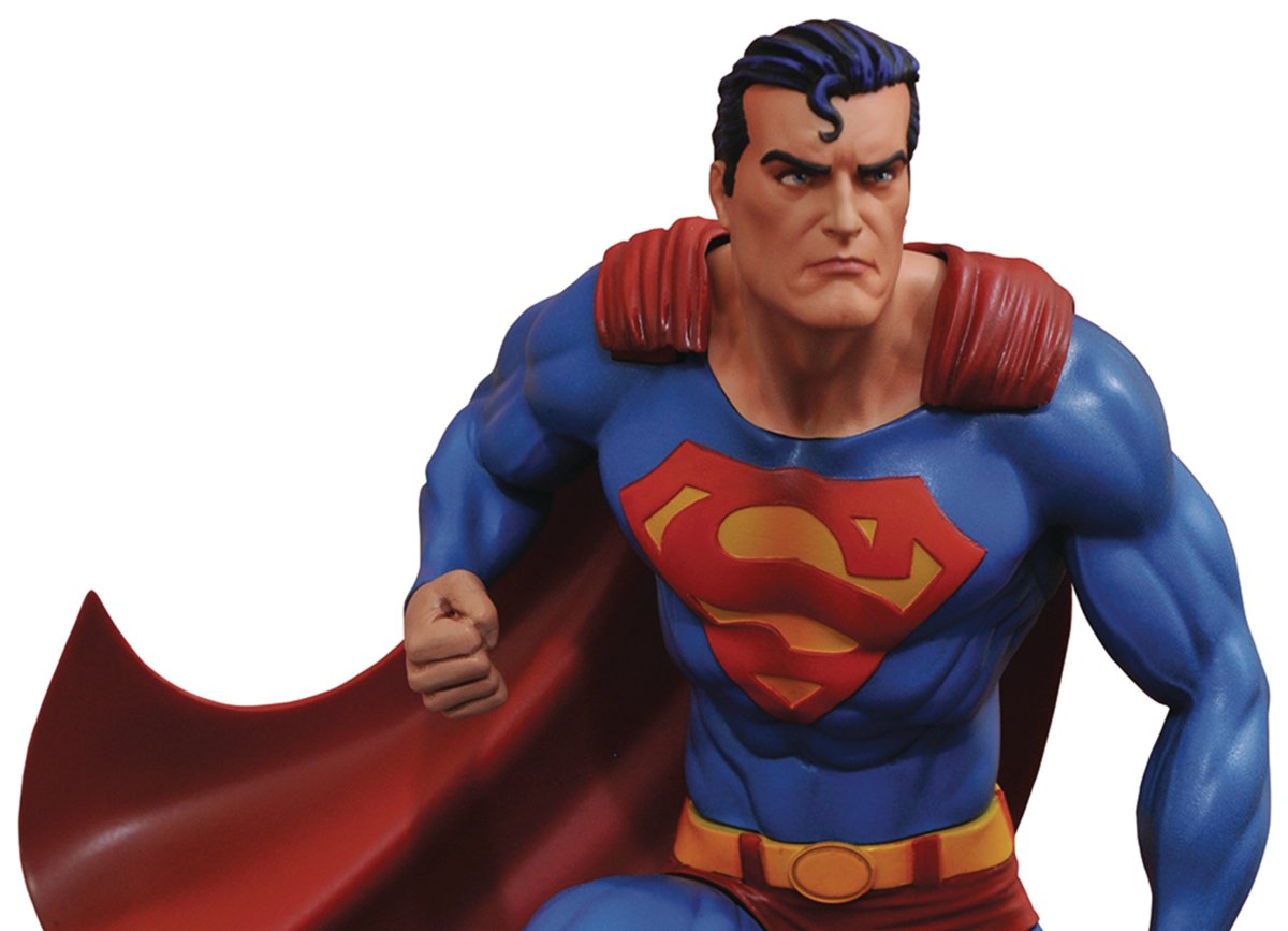 DC Comics Gallery: Superman PVC Statue - Walt's Comic Shop