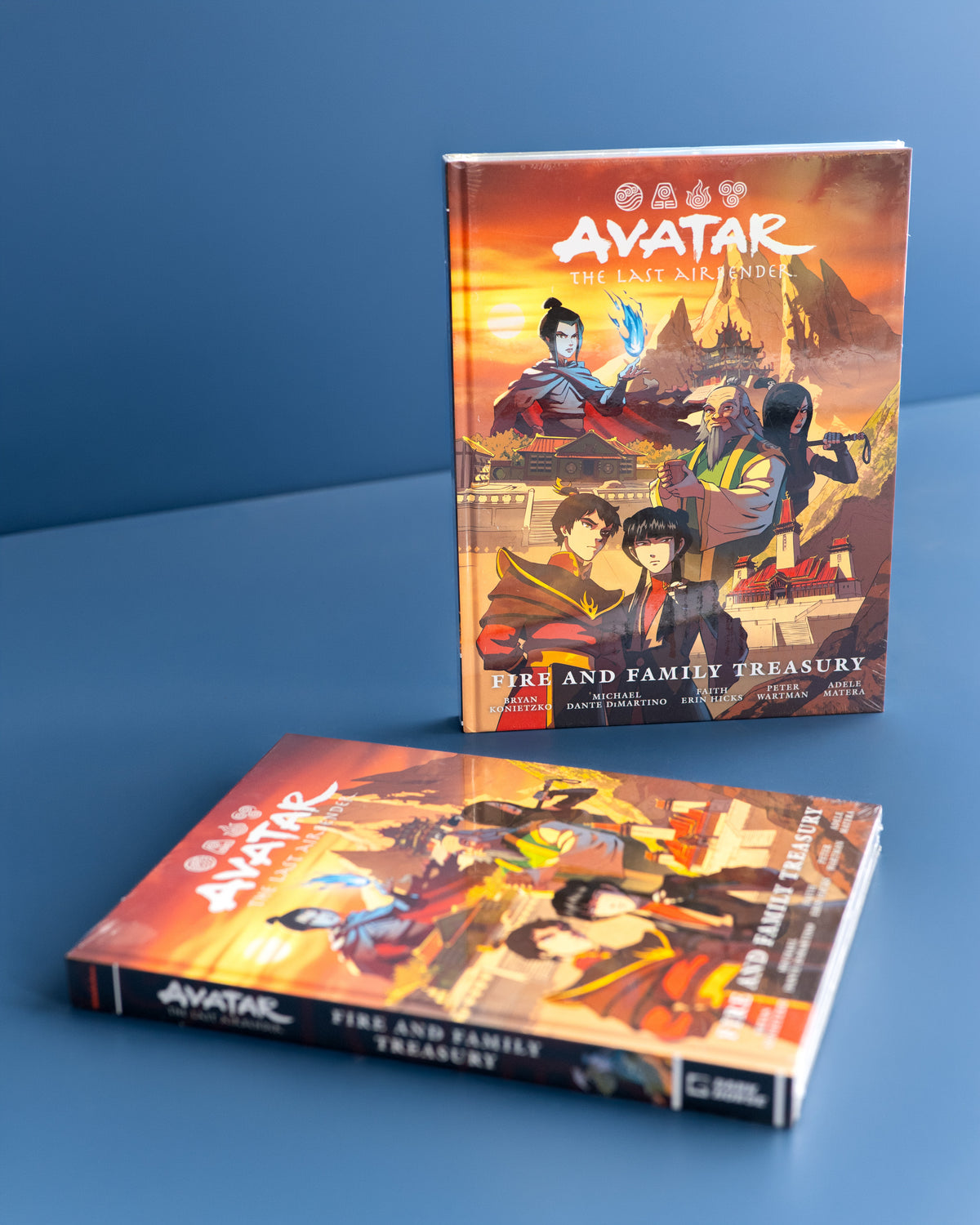 Avatar_The_Last_Airbender--Fire_And_Family_Treasury_Library_Edition_HC_9781506750460