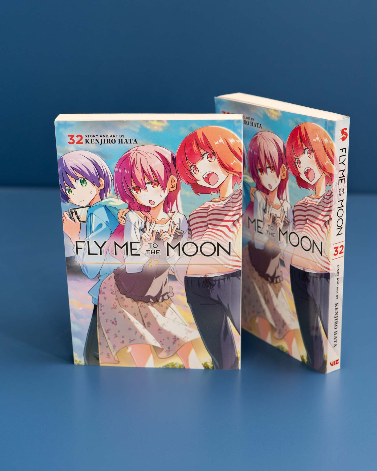 Fly_Me_To_The_Moon_Vol_32_9781974716593