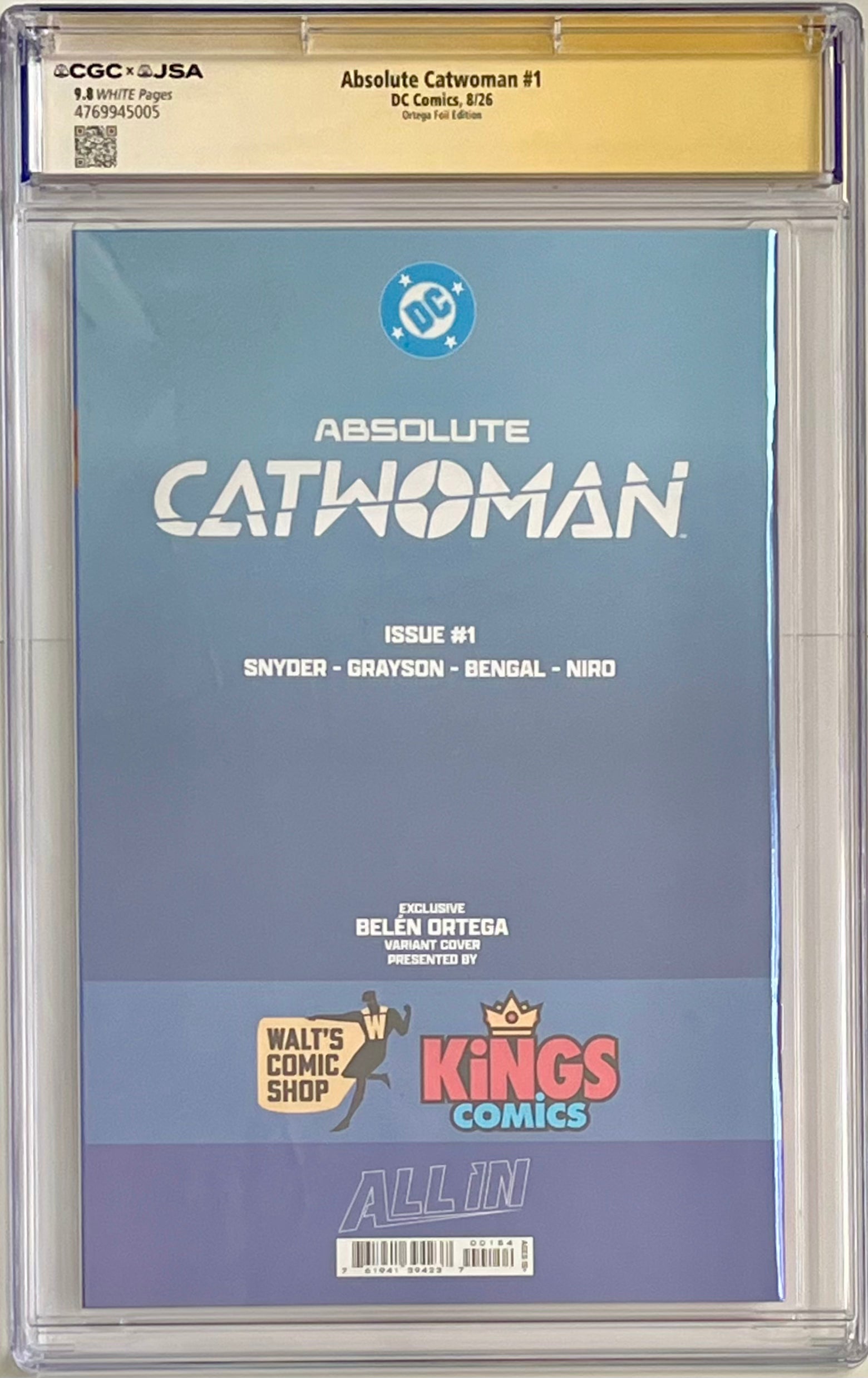 Absolute Catwoman #1 Walt's Comic Shop & Kings Comics Exclusive Belen Ortega Virgin Foil BELEN ORTEGA AUTHENTICATED AUTOGRAPH CGC 9.8