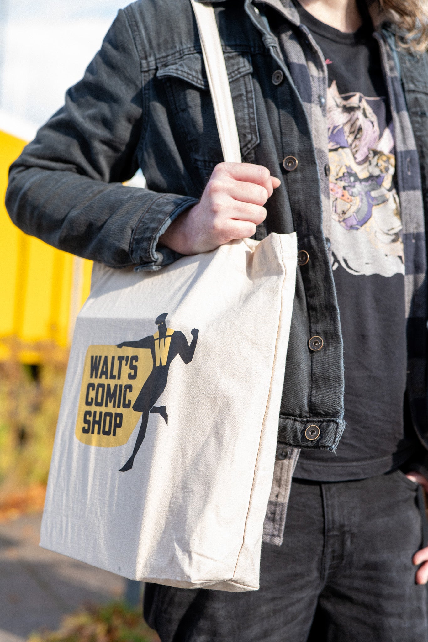 Walt's Comic Shop Tote Bag