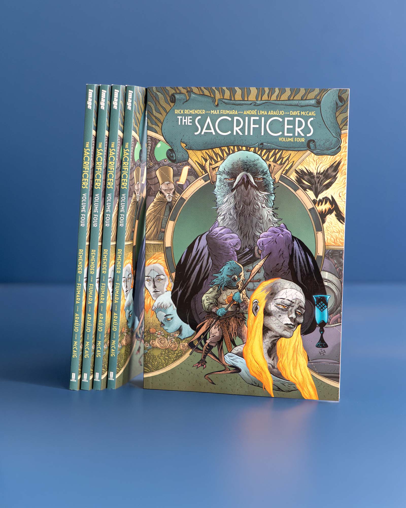 Sacrificers_TP_Vol_04_9781534334489