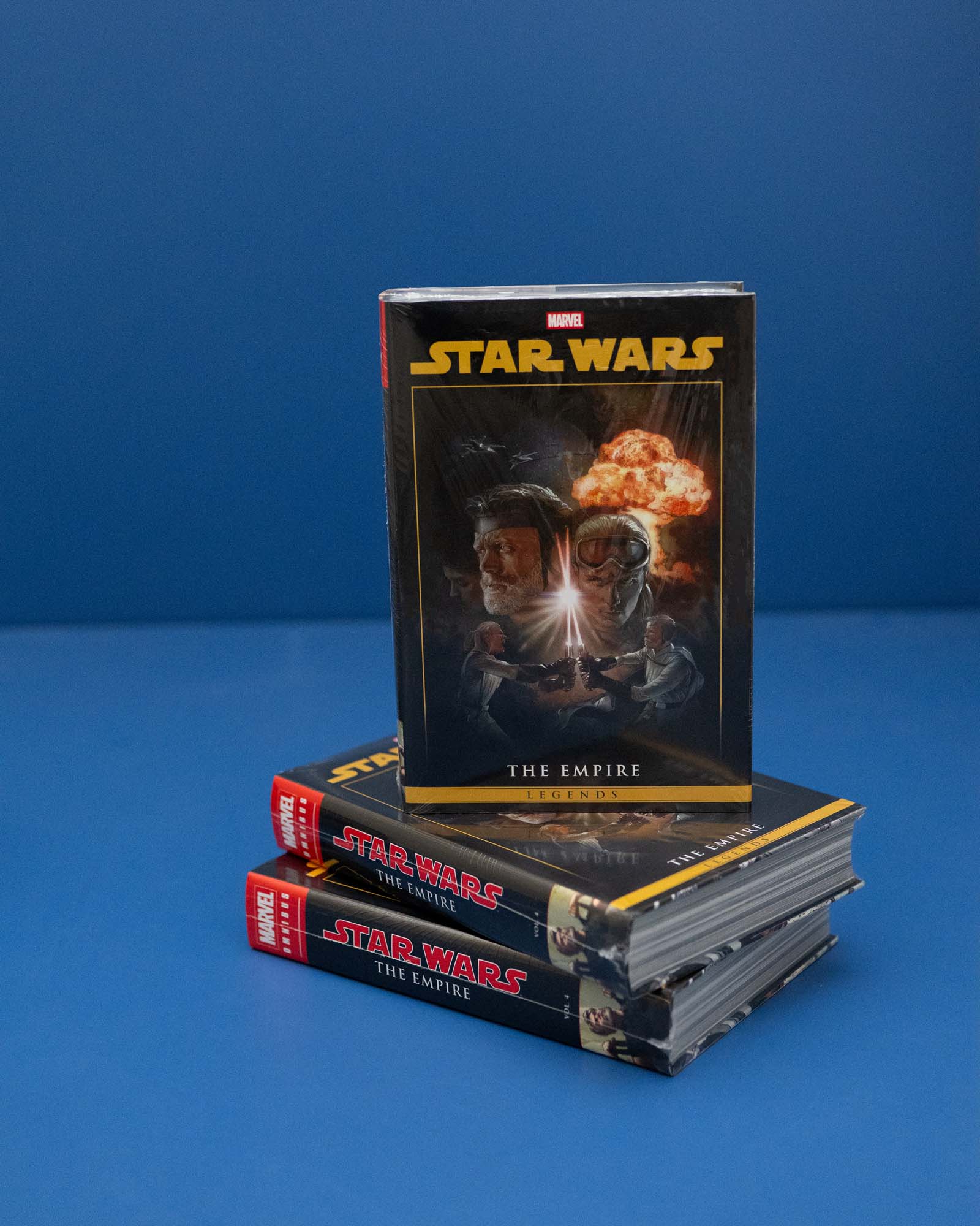 Star Wars Legends: The Empire Omnibus Vol. 4 Nick Runge Cover HC [DM Only]_9781302965938
