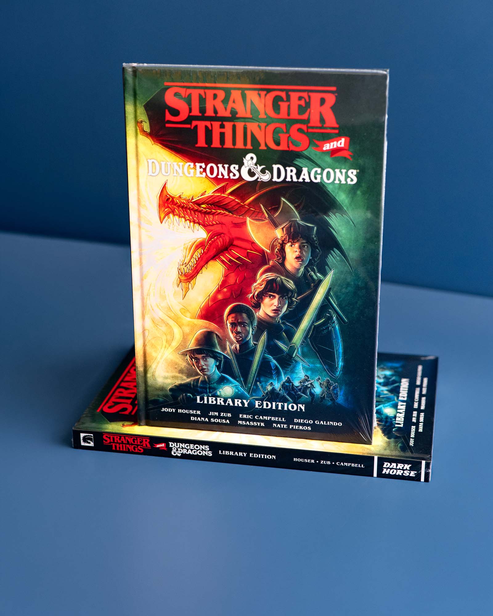 Stranger_Things_And_Dungeons_Dragons_Library_Edition_HC_9781506747347