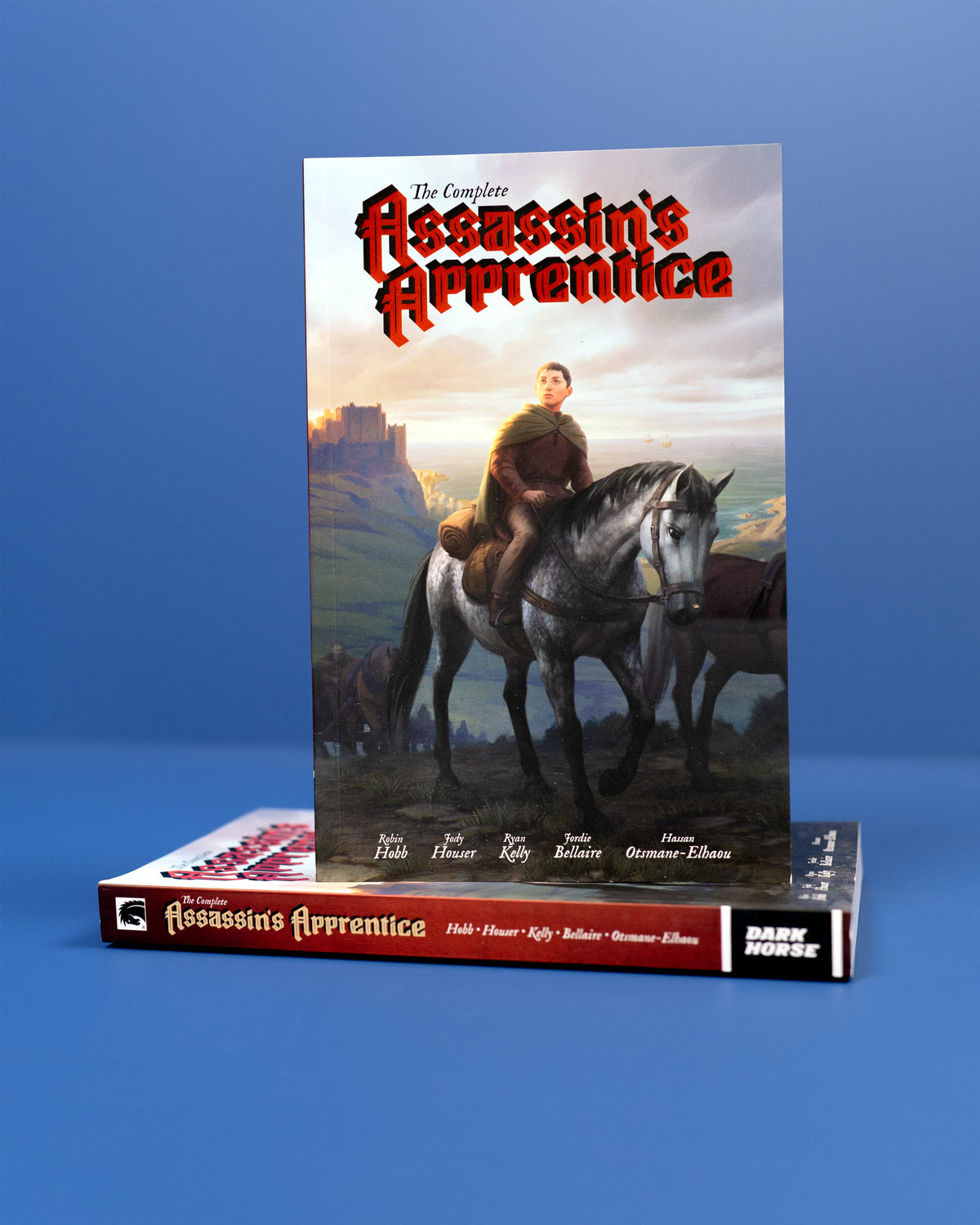 The_Complete_Assassin_s_Apprentice_Graphic_Novel_TP_9781506756585