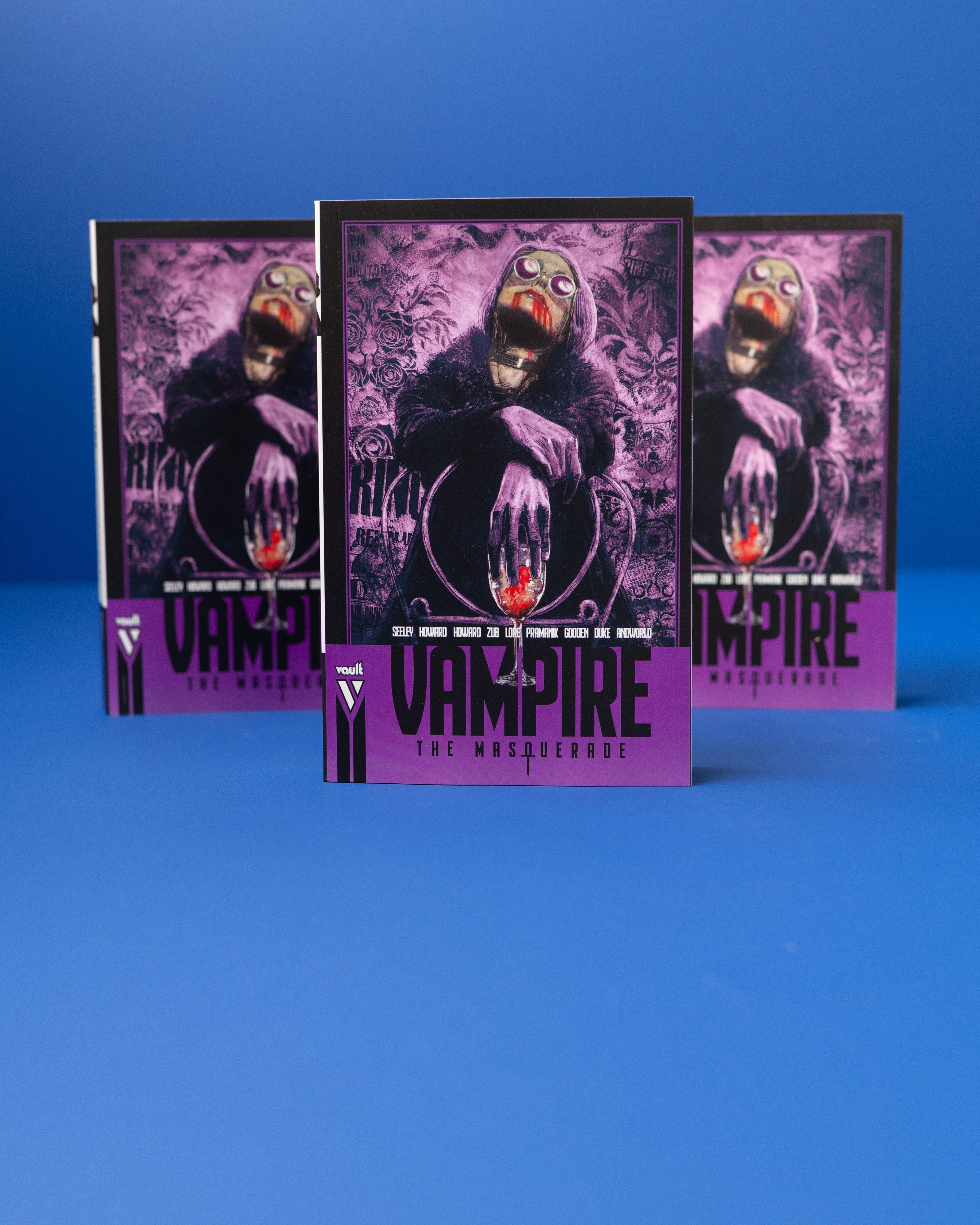 Vampire_The_Masquerade_The_Complete_Compact_Edition_TP_9781638494256