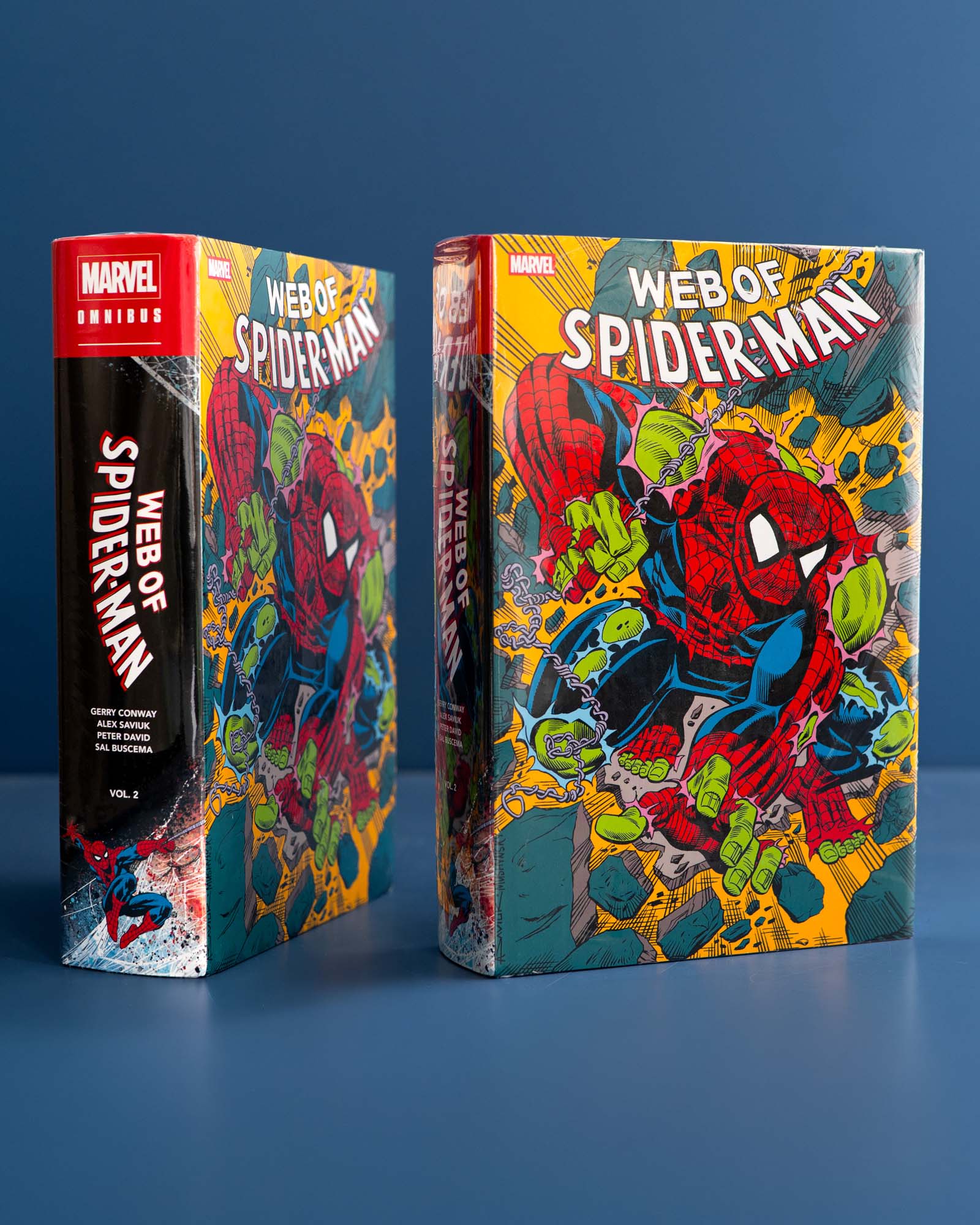 Web_Of_Spider-Man_Omnibus_Vol._2_Alex_Saviuk_Cover_HC_DM_Only__9781302968588