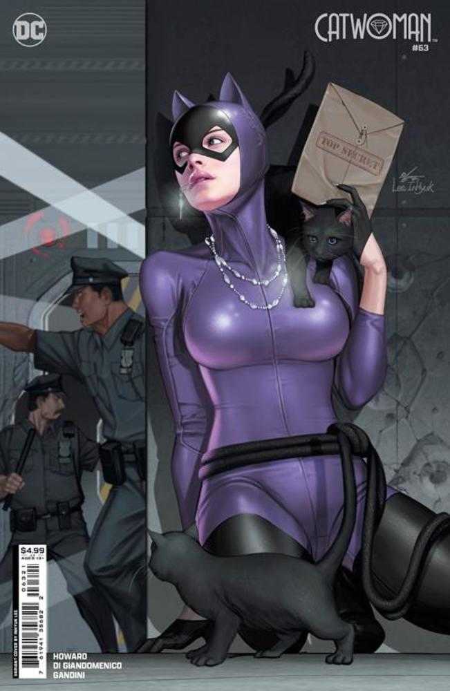 Catwoman #63 Cover B Inhyuk Lee Card Stock Variant - Walt's Comic Shop