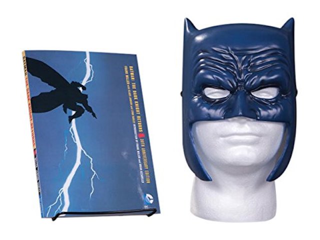 Batman Dark Knight Returns Book & Mask Set - Walt's Comic Shop