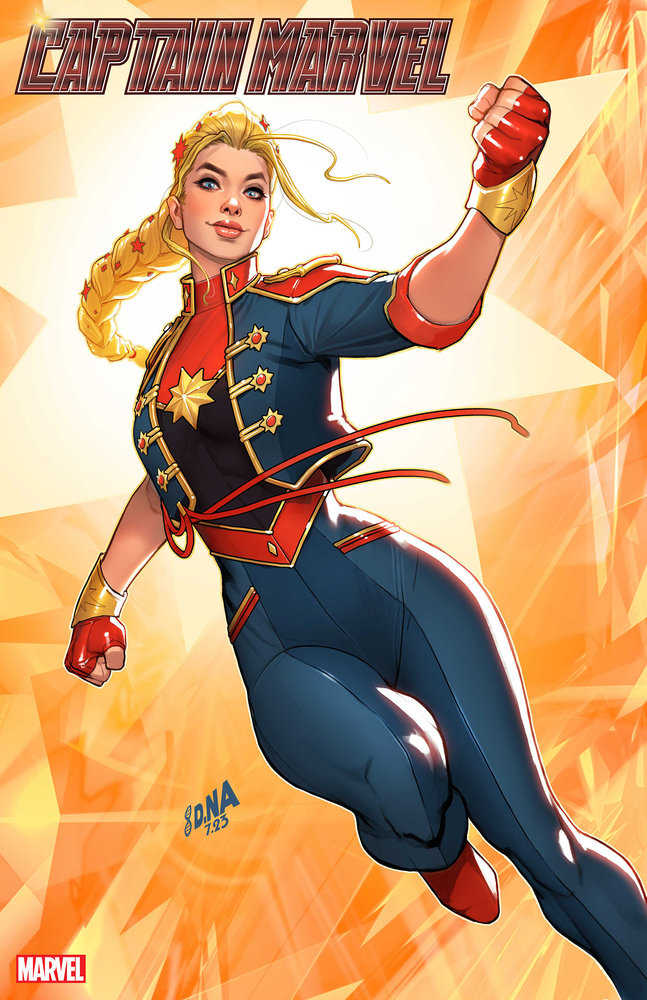 Captain Marvel #1 David Nakayama Foil Variant - Walt's Comic Shop