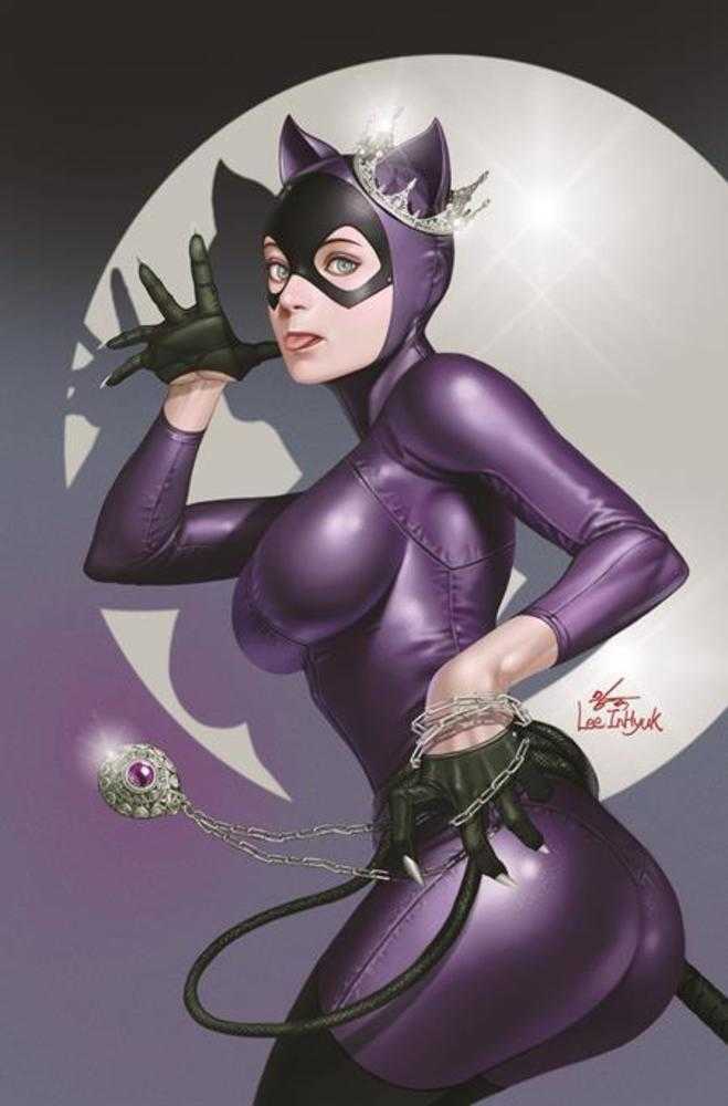 Catwoman #61 Cover C Inhyuk Lee Card Stock Variant - Walt's Comic Shop