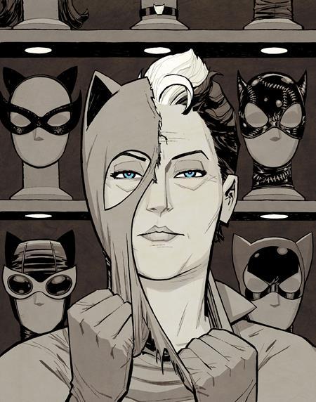 Catwoman: Lonely City by Cliff Chiang #1 (of 4) Variant Cover - Walt's Comic Shop