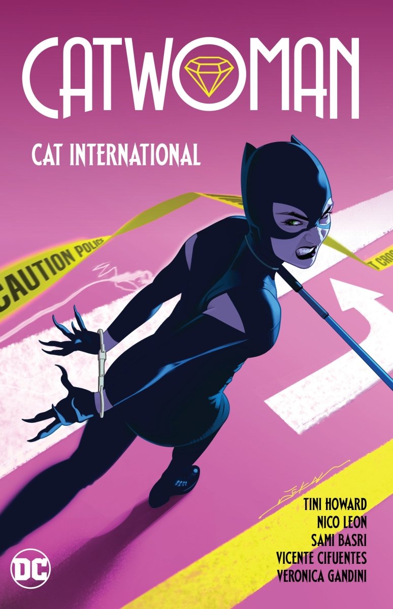 Catwoman Vol. 2: Cat International TP - Walt's Comic Shop